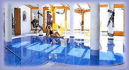Pool im Wintergarten